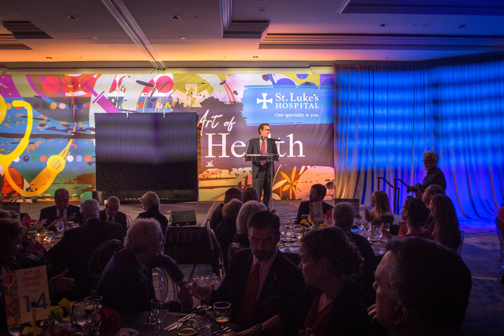 101318St.LukesArtofhealthgala45.jpg